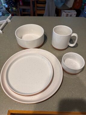 Our Place Speckled Cream Stoneware Dinnerware Set with Terracotta Rim